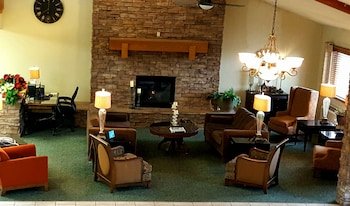 Holiday Inn Express Garden City East