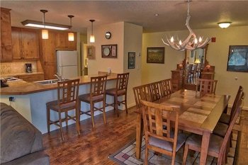 Villas At Swan's Nest