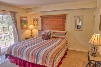 Villas At Swan's Nest