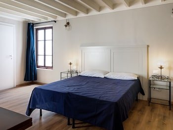 San Frediano Mansion