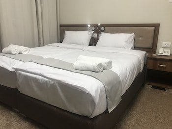 Eli Guest House