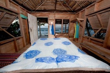 Slickrock Belize Adventures, a Muy'Ono Resort