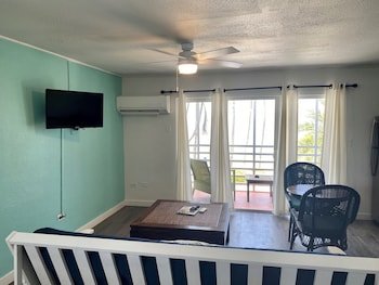 Drop Anchor Resort & Marina