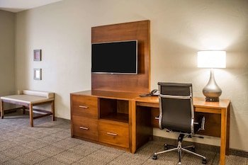 Comfort Suites Hartville