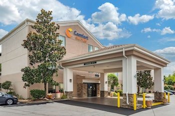 Comfort Suites