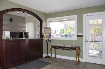 Best Budget Inn & Suites Kamloops