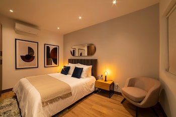 Cali River Suites