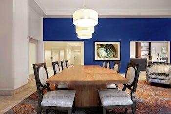 Hilton Garden Inn New Orleans Convention Center
