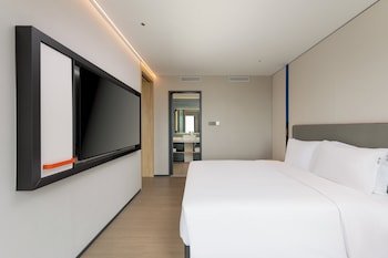 Holiday Inn Express Kunshan Yushan