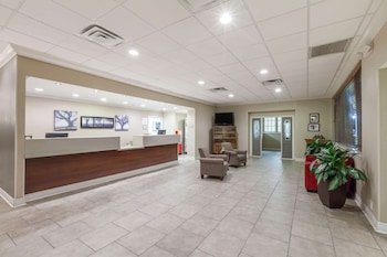 Ramada by Wyndham New Iberia