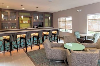 Residence Inn by Marriott Akron South / Green