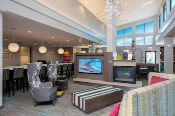 Residence Inn by Marriott Akron South / Green
