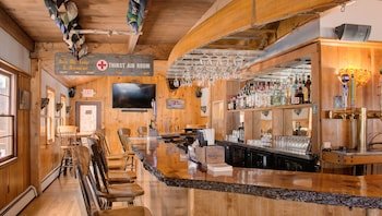 The Black Mountain Lodge