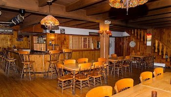 The Black Mountain Lodge