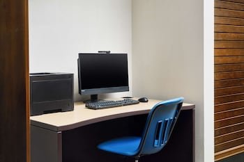 Hyatt House Sterling/Dulles Airport-North
