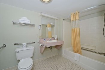 Americas Best Value Inn Saint Ignace