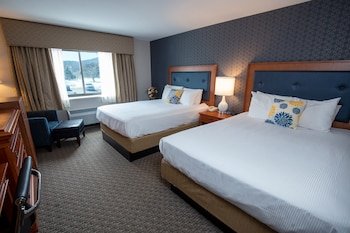 Fort William Henry Resort & Conference Center
