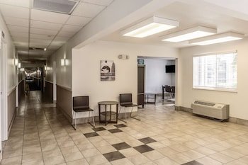 Studio 6 Mcallen