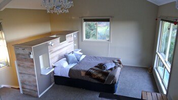 Maleny Luxury Cottages