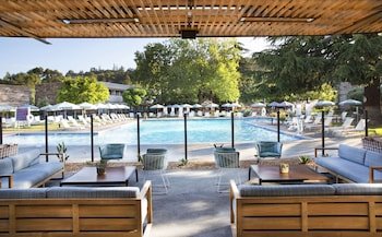 Flamingo Resort and Spa Santa Rosa Sonoma, Tapestry by Hilton