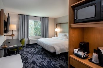 Fairfield Inn & Suites Little Rock Airport