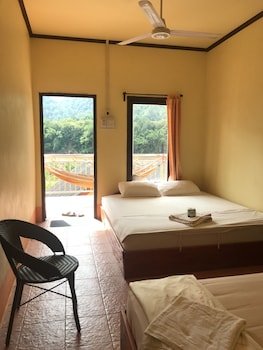 Riverview Bungalows & GH
