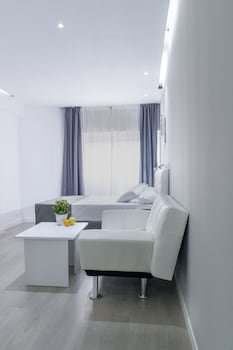 Boutique Urban Madrid Serrano