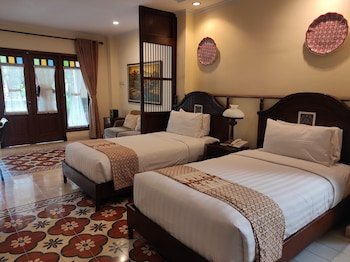 Duta Garden Hotel & Boutique Villa