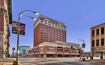 Hampton Inn St. Louis-Downtown (At the Gateway Arch)