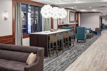 Hampton Inn St. Louis-Downtown (At the Gateway Arch)