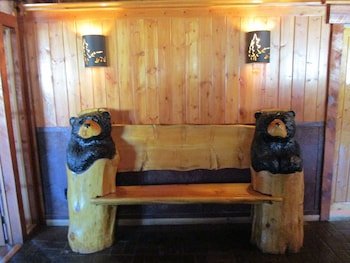 Yellowstone Valley Inn