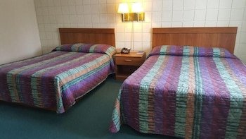 Cronk's Oakridge Motel & Restaurant