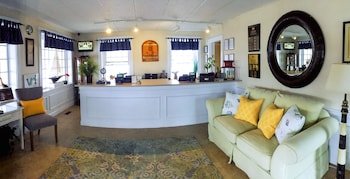 Riverview Resort