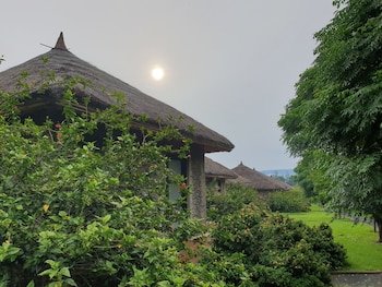 Mayleko Lodge