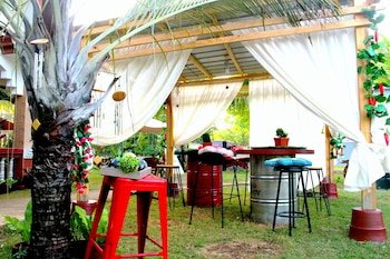 Panglao Island Inn Hostel