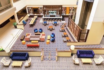 DoubleTree Suites by Hilton Hotel Philadelphia West