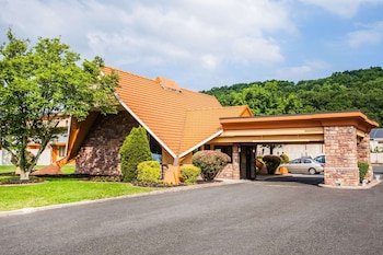 Howard Johnson by Wyndham North Plainfield