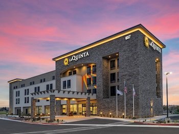 La Quinta Inn & Suites by Wyndham Lincoln