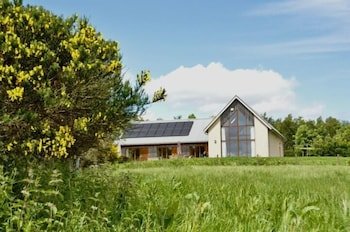 Clovenstone Lodges