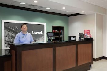 Hampton Inn & Suites Wheeling- The Highlands