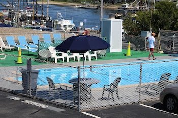 Ocean Street Inn