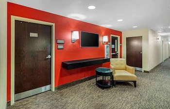 Extended Stay America Select Suites Chicago O’Hare