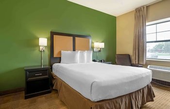 Extended Stay America Select Suites Chicago O’Hare