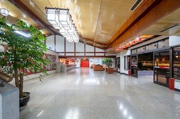 Pipaxi Hotel