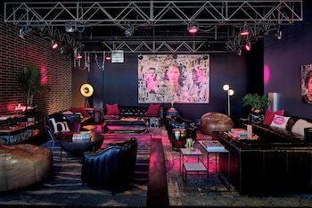 Moxy Minneapolis Uptown