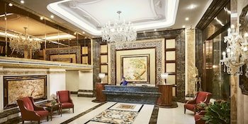 Windsor Plaza Hotel