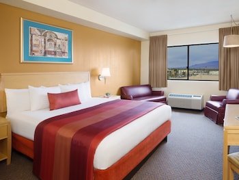 Arizona Charlie's Decatur Casino & Hotel
