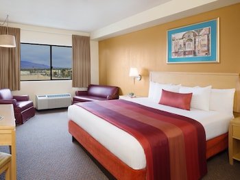 Arizona Charlie's Decatur Casino & Hotel