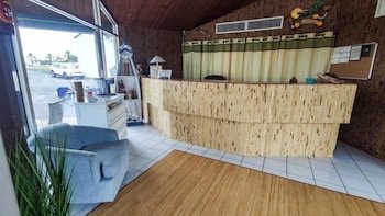 Kon Tiki Inn