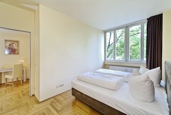 AMC Apartments - Joachimstaler